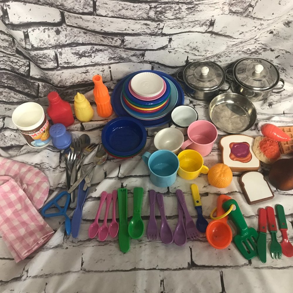 LOT of kids toddler plastic play kitchen dishes foods plates bowls cups